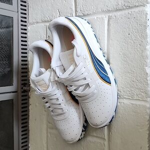 Puma white/blue/gold sneakers M